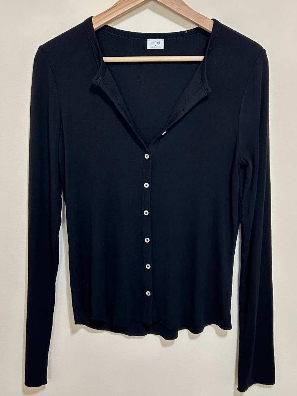 Aritzia Wilfred Button Down Cardigan Black Size M